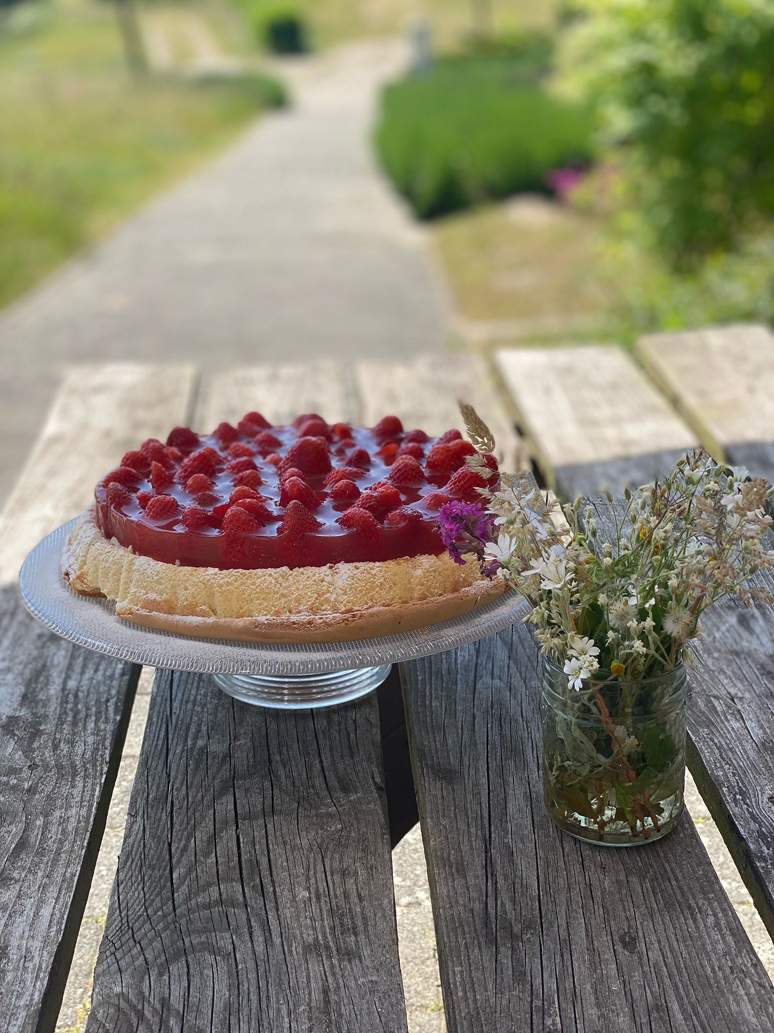 Naturerlebnispark-Cafe-Lavender-Himbeertorte